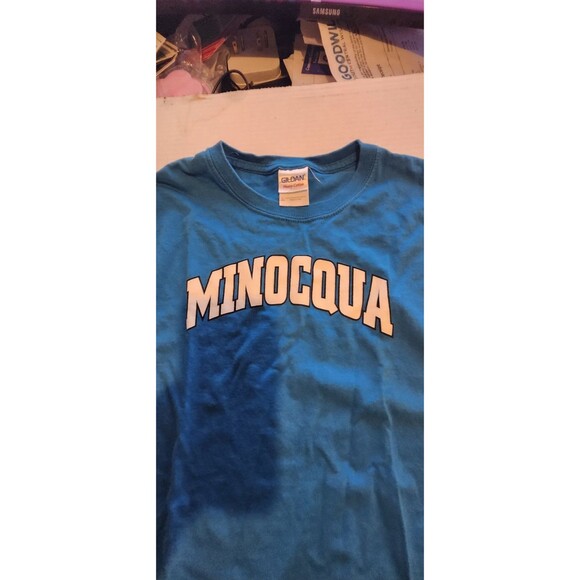 Minocqua Wisconsin Souvenir T-Shirt Blue Gildan Heavy Cotton Adult Large - Picture 2 of 3